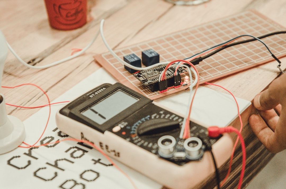 Best Multimeters for Electronics UK 2026